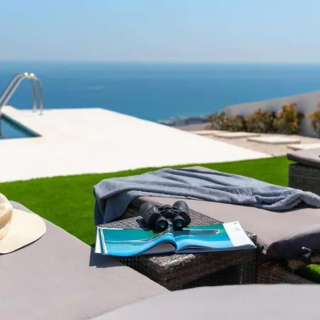 Diamond Hill Villa *